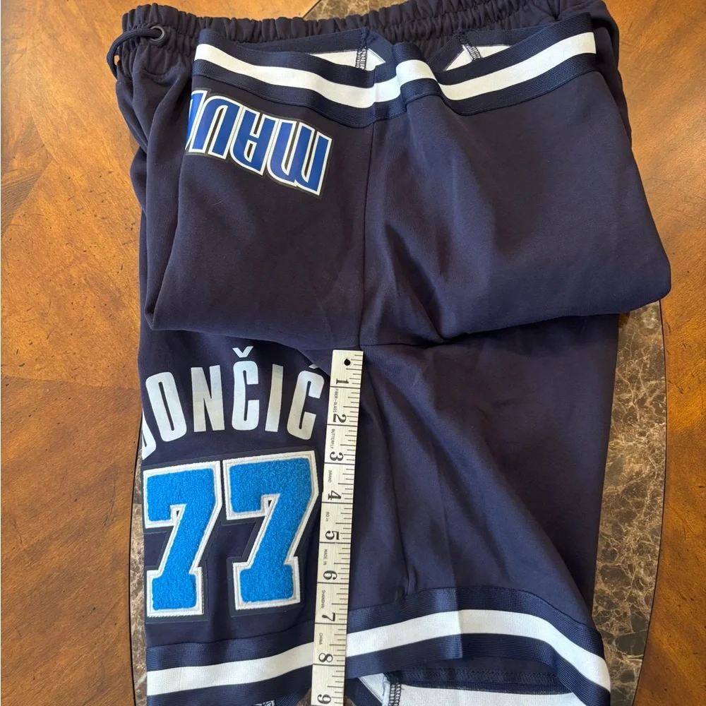 NBA Dallas Mavericks Luka Dončić Navy Blue Pro Standard Shorts Size Medium - Picture 6 of 6